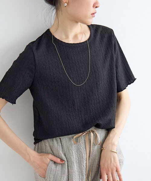 le.coeur blanc（ルクールブラン）の「《WEB限定アイテム》シュリンクジャージーメロウトップス（Tシャツ/カットソー・レディース・サックスブルー/アイボリー/キャメル/ブラック・38）」の3枚目の写真