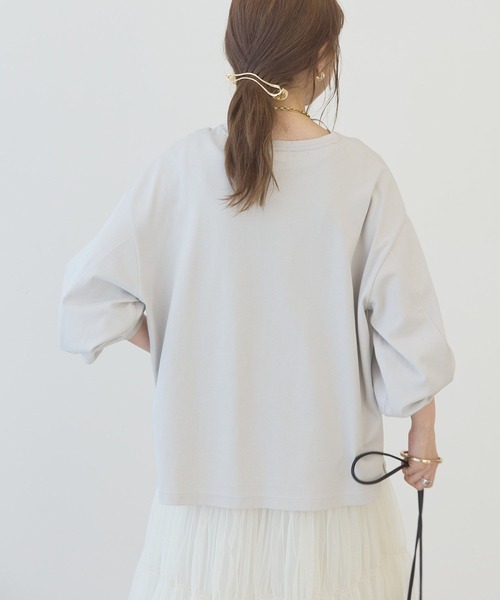 AMERICAN HOLIC(アメリカンホリック)の「【WEB限定】袖ボリュームカットプルオーバー(Tシャツ/カットソー・レディース・ライトベージュ/チャコールグレー/オフホワイト/グリーン・M/L)」の14枚目の写真