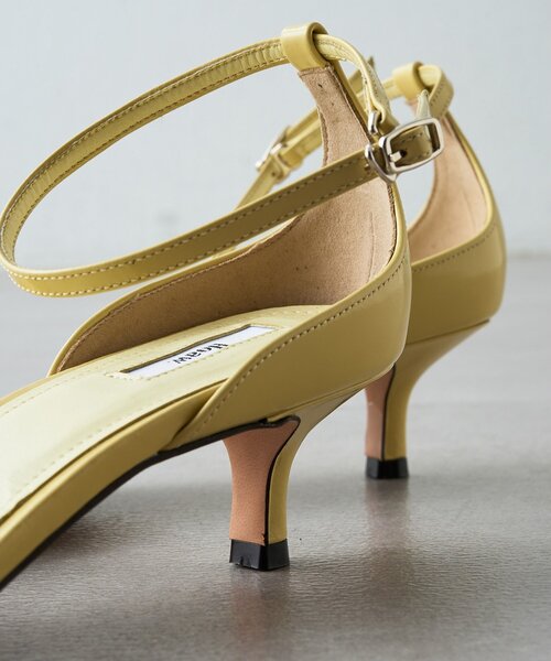 Whim Gazette（ウィムガゼット）の「＜インフルエンサーコラボカラーあり＞【Hoaw.】ストラップサンダル（サンダル・レディース・レモンイエロー/ブラック・37/36/38/35）」の14枚目の写真