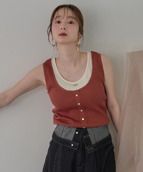 mideal(マイディール)の「layered design tank top / レイヤードデザインタンクトップ(タンクトップ・レディース・チャコールグレー/ピンク/ベージュ/オレンジ/ライトブルー・FREE)」の10枚目の写真
