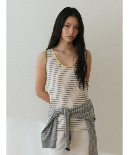 UNNOUT(アナウト)の「LINEN STRIPE SLEEVELESS SHIRT - BEIGE(Tシャツ/カットソー・レディース・その他・ONE SIZE)」の1枚目の写真