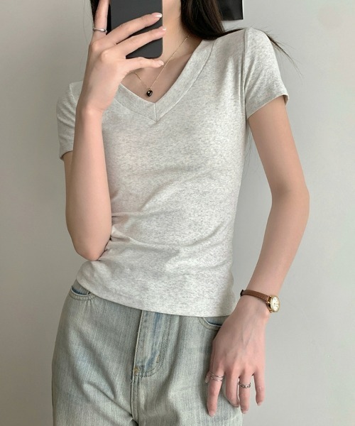 SEU(エスイーユー)の「無地T トップス シンプルVネックTシャツ 【オフィスカジュアル】【きれいめカジュアル】 レディース韓国風(Tシャツ/カットソー・レディース・グレー/ホワイト/ブラック・フリー)」の20枚目の写真