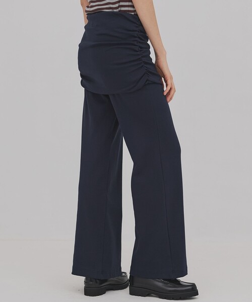 PUBLIC TOKYO（パブリックトウキョウ）の「【2026年春新作】ミニレイヤードフレアジャージーパンツ（その他パンツ・レディース・ネイビー/グレー・1/2）」の5枚目の写真