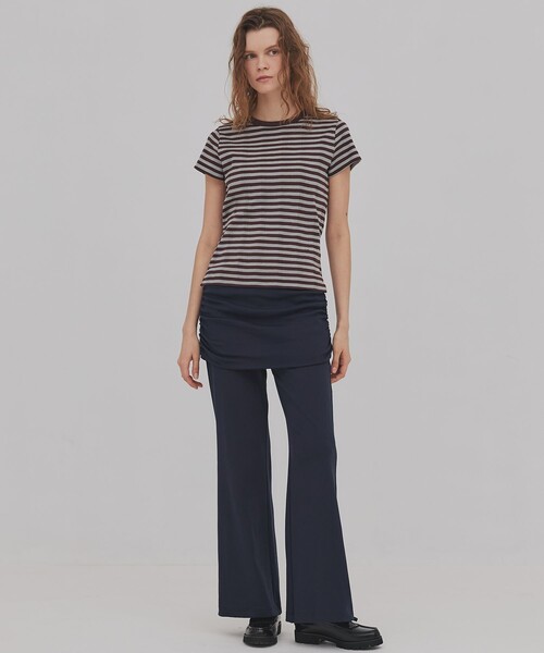 PUBLIC TOKYO（パブリックトウキョウ）の「【2026年春新作】ミニレイヤードフレアジャージーパンツ（その他パンツ・レディース・ネイビー/グレー・1/2）」の13枚目の写真