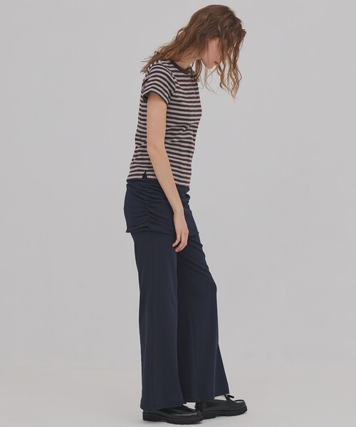 PUBLIC TOKYO（パブリックトウキョウ）の「【2026年春新作】ミニレイヤードフレアジャージーパンツ（その他パンツ・レディース・ネイビー/グレー・1/2）」の16枚目の写真