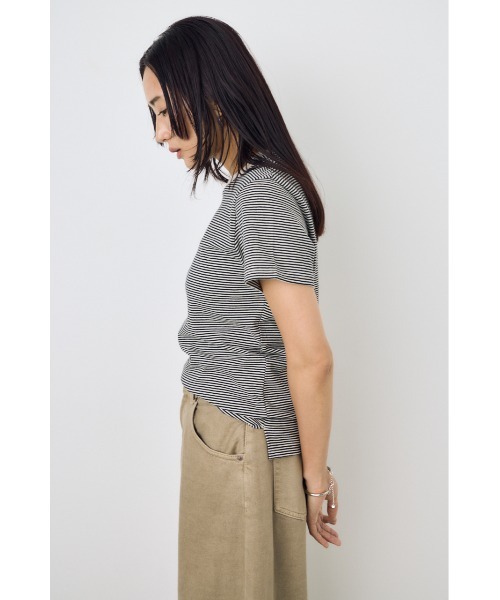 AZUL by moussy(アズールバイマウジー)の「ミニボーダーTシャツ(Tシャツ/カットソー・レディース・ホワイト系その他/ブラウン系その他/ブルー系その他3・SMALL/MEDIUM)」の7枚目の写真