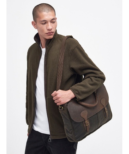 Barbour(バブアー)の「ワックス ブリーフケース(ショルダーバッグ・メンズ・ネイビー/オリーブ・ONE SIZE)」の4枚目の写真