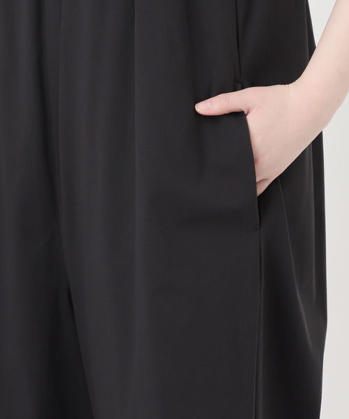 JOURNAL STANDARD relume(ジャーナルスタンダード レリューム)の「ジャージーギャザーサロペット(サロペット/オーバーオール・レディース・ブラック/ブラウン・FREE)」の3枚目の写真