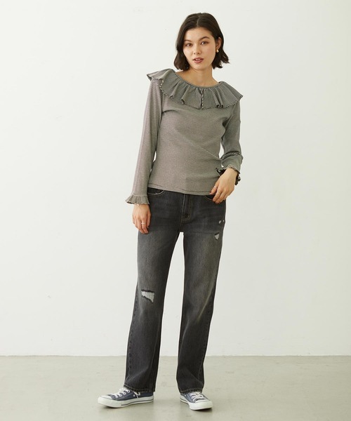 MILKFED.(ミルクフェド)の「2WAY RUFFLE COLLAR STRIPED L/S TOP(Tシャツ/カットソー・レディース・グレー/ブラック/レッド・ONE SIZE)」の22枚目の写真