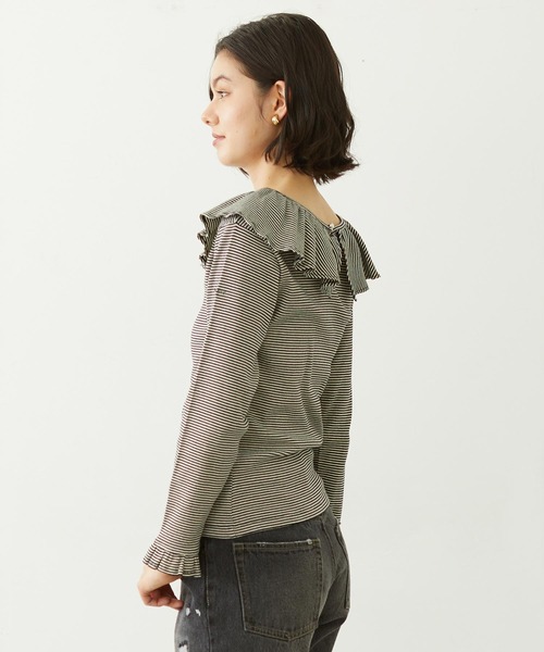 MILKFED.(ミルクフェド)の「2WAY RUFFLE COLLAR STRIPED L/S TOP(Tシャツ/カットソー・レディース・グレー/ブラック/レッド・ONE SIZE)」の17枚目の写真