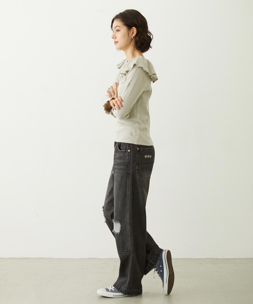 MILKFED.(ミルクフェド)の「2WAY RUFFLE COLLAR STRIPED L/S TOP(Tシャツ/カットソー・レディース・グレー/ブラック/レッド・ONE SIZE)」の16枚目の写真