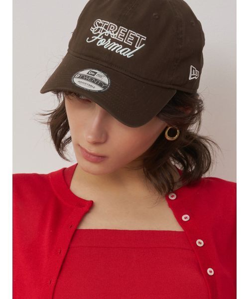 SNIDEL(スナイデル)の「【SNIDEL|NEW ERA】ダブルロゴCAP(キャップ・レディース・イエロー/ライトブルー/ブラック/ブラウン/ネイビー・F)」の2枚目の写真