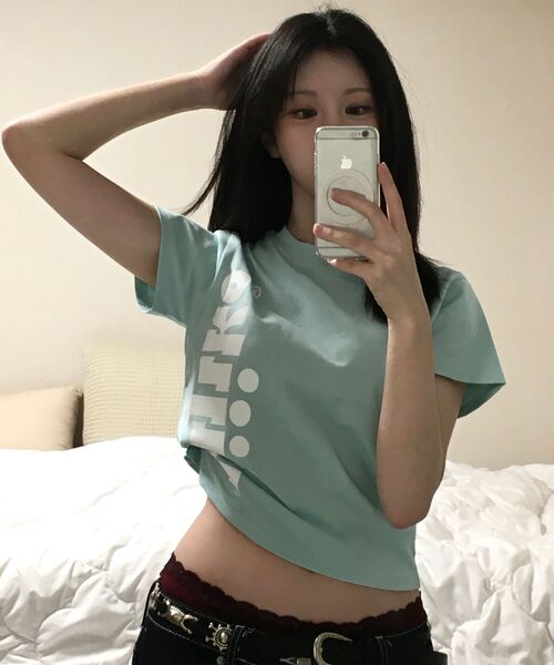 KIJIKO（キジコ）の「ke406. Kijiko Big Logo Semi-Crop Tee Mint（Tシャツ/カットソー・レディース・ミント・FREE）」の8枚目の写真