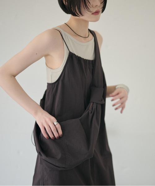LAULEN(ローレン)の「cotton nylon code strap dress set /コードストラップキャミソールドレスバッグセット(ワンピース・レディース・ブラウン/ネイビー・FREE)」の17枚目の写真