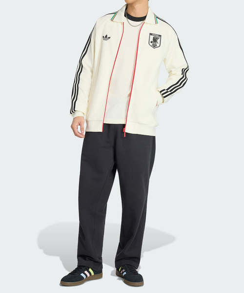 adidas(アディダス)の「adidas(アディダス)W-CUP JAPAN AWAY ANTHEM JACKET(その他アウター・メンズ・アイボリー・MEDIUM/X-LARGE/LARGE)」の2枚目の写真