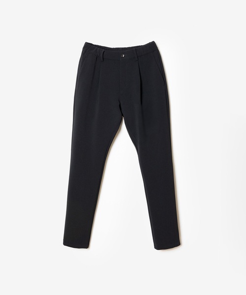 ATTACHMENT(アタッチメント)の「PE ストレッチダブルクロス レギュラーフィット 1タックトラウザーズ / PE STRETCH DOUBLE CLOTH REGULAR FIT 1TUCK TROUSERS(スラックス・メンズ・グレー/ブラック/ブラウン・1/3/2/4)」の1枚目の写真