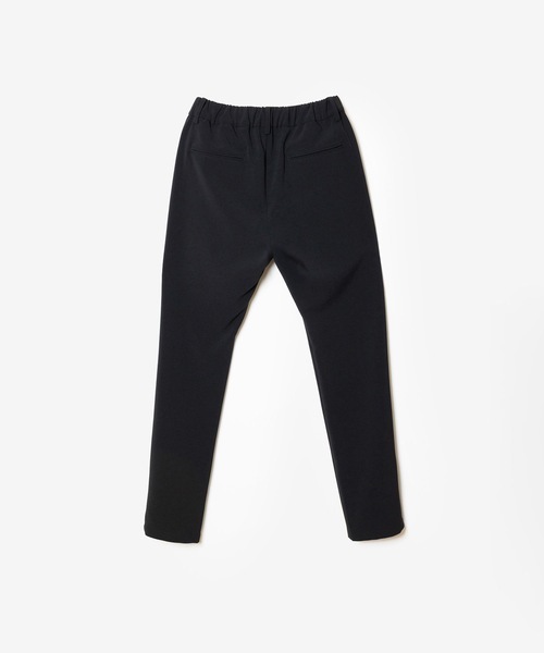 ATTACHMENT(アタッチメント)の「PE ストレッチダブルクロス レギュラーフィット 1タックトラウザーズ / PE STRETCH DOUBLE CLOTH REGULAR FIT 1TUCK TROUSERS(スラックス・メンズ・グレー/ブラック/ブラウン・1/3/2/4)」の4枚目の写真