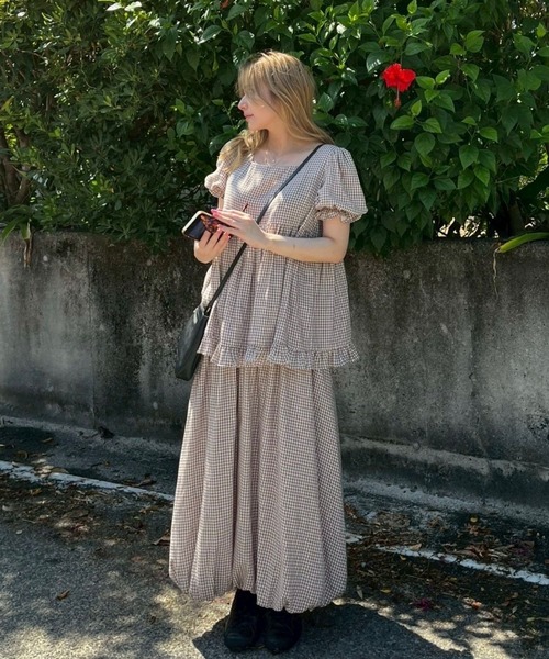 BLOOMING CHARM(ブルーミングチャーム)の「Frill Gather Puff Top(Tシャツ/カットソー・レディース・ブラック/ブラウン系その他/ピンク/ホワイト系その他・FREE)」の14枚目の写真