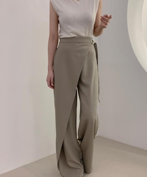 FAVORITO（ファヴォリート）の「ワイドスラックス（その他パンツ・レディース・カーキ/ダークグレー・F）」の15枚目の写真