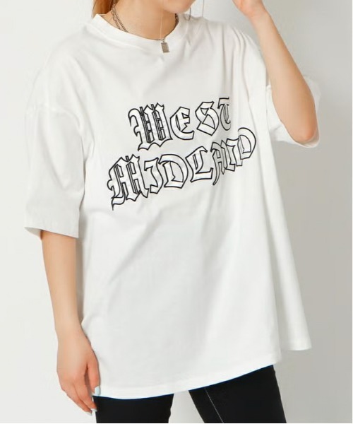 GORGE（ゴージ）の「サテン刺しゅうＴシャツ（Tシャツ/カットソー・レディース・オフホワイト・F）」の2枚目の写真