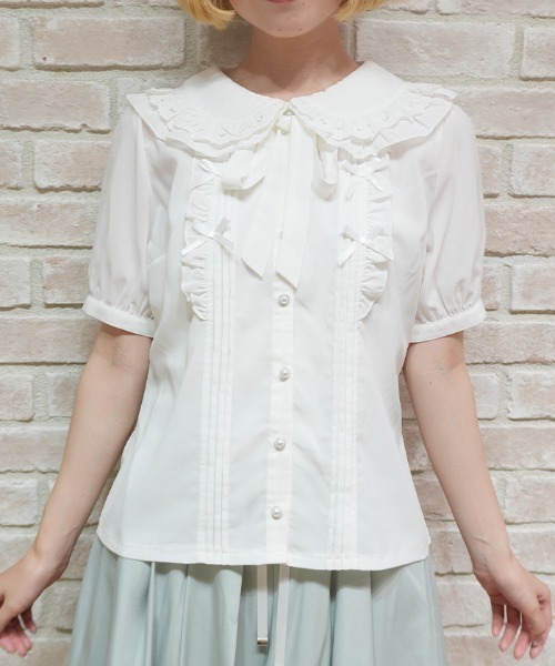 axes femme POETIQUE(アクシーズファムポエティック)の「リボン付きレース丸衿BL(シャツ/ブラウス・レディース・ブラック/サックスブルー/ホワイト・MEDIUM)」の7枚目の写真