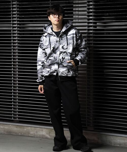 BEN DAVIS(ベンデイビス)の「【BEN DAVIS(ベンデイビス)】SPIKY LOGO ZIP HOODIE / ジップフーディ ツイルワッペン 刺繍 フロントロゴ 裏起毛 ストリート カジュアル ユニセックス(パーカー・メンズ・ネイビー/グレー/その他1/ブラック・LARGE/MEDIUM/X-LARGE)」の8枚目の写真