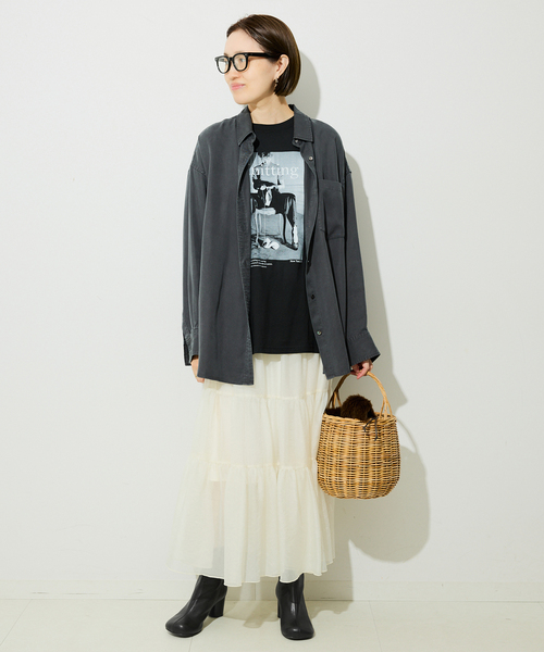 SLOBE IENA(スローブイエナ)の「《追加5》SLOBE スクエアトゥショートブーツ(ブーツ・レディース・ベージュ系その他/ブラック・23cm/23.5cm/24cm/24.5cm/25cm)」の7枚目の写真