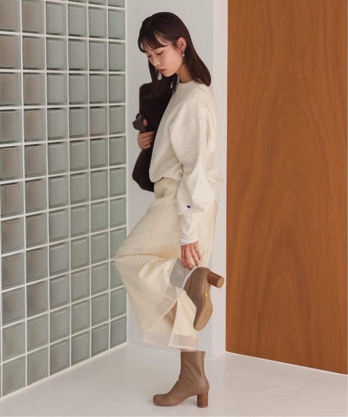SLOBE IENA(スローブイエナ)の「《追加5》SLOBE スクエアトゥショートブーツ(ブーツ・レディース・ベージュ系その他/ブラック・23cm/23.5cm/24cm/24.5cm/25cm)」の20枚目の写真
