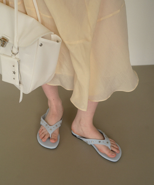 OMNIPOTENT(オムニポテント)の「(225)omn Candy Flip-Flops _3colors(サンダル・レディース・ライトブルー/ブラック/イエロー・23.5cm/23cm/24.5cm/24cm/25cm)」の6枚目の写真