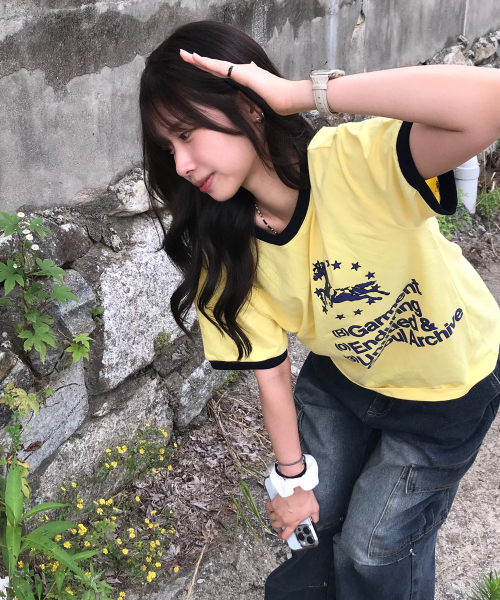 UNTITLED SEOUL(アンタイトル ソウル)の「ユニコーンタイポリングクロップ半袖イエロー(Tシャツ/カットソー・レディース・その他・MEDIUM/LARGE)」の3枚目の写真