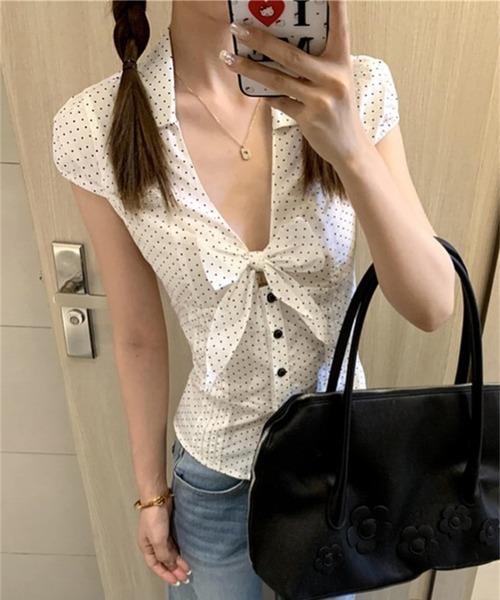 gossip!ロサンゼルス(ゴシップロサンゼルス)の「【Y2Kガーリー】 フロントリボン ドット柄 パフスリーブトップス(Tシャツ/カットソー・レディース・ドット・M)」の8枚目の写真