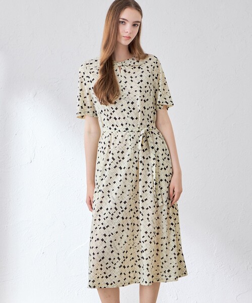 MACKINTOSH LONDON（マッキントッシュ ロンドン）の「ジオメトリックプリントワンピース（ワンピース・レディース・ネイビー/ベージュ・40/38）」の2枚目の写真