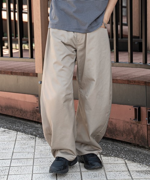 WEGO（ウィゴー）の「WEGO/【26年春夏新作】チノカーブパンツ（その他パンツ・メンズ・ブラック/ベージュ・LARGE/MEDIUM）」の17枚目の写真