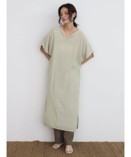 FIKA.(フィーカ)の「Striped skipper onepiece(ワンピース・レディース・グリーン系その他3/ベージュ/ホワイト/パープル系その他・MEDIUM)」の10枚目の写真