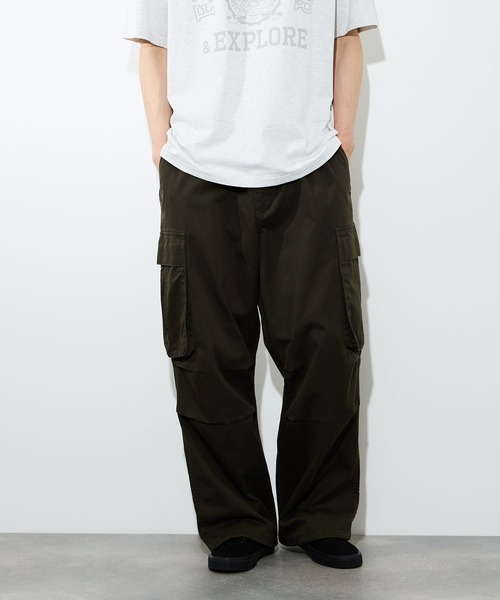 NAVY(ネイビー)の「【NAVY/ネイビー】 3Dワイドツイルカーゴパンツ(カーゴパンツ・メンズ・ブラック/チャコール/オリーブ・XL/L/M/S)」の3枚目の写真