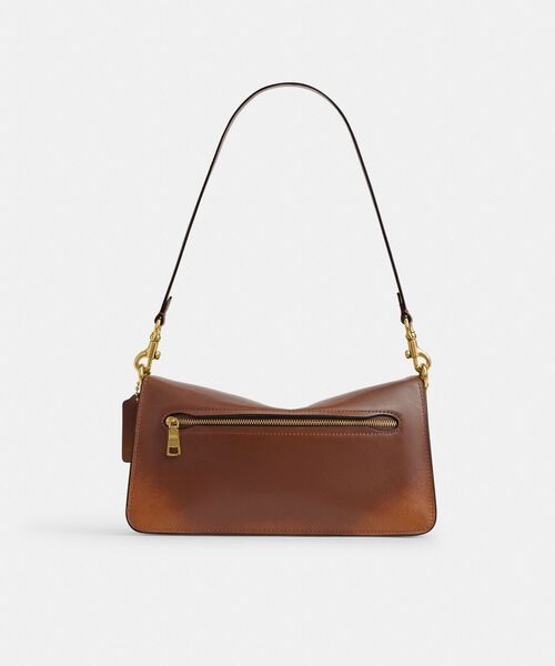 COACH(コーチ)の「タビー ショルダー バッグ 26・ラブド レザー(ショルダーバッグ・レディース・ブラウン系その他・ONE)」の7枚目の写真