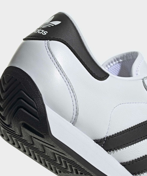 adidas(アディダス)の「カントリー II / Country II / アディダスオリジナルス adidas Originals(スニーカー・メンズ・ホワイト×ブラック・22.5cm/23.0cm/23.5cm/24.0cm/24.5cm/25.0cm/25.5cm/26.0cm/26.5cm/27.0cm/27.5cm/28.0cm/28.5cm/29.0cm)」の8枚目の写真