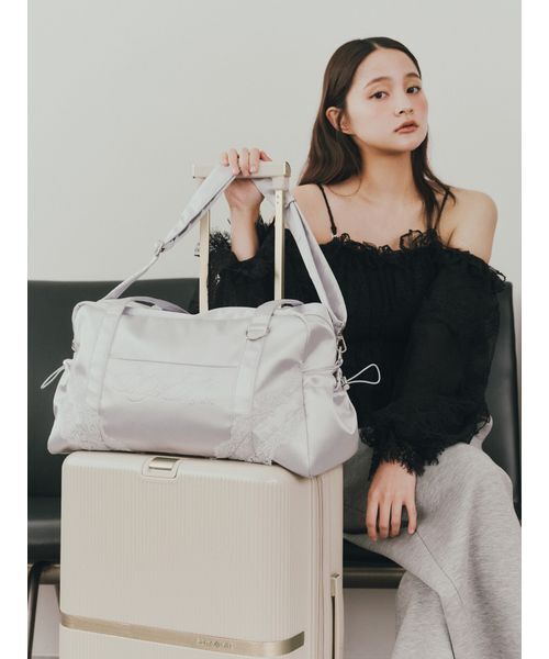 SNIDEL(スナイデル)の「オフショルギャザーブラウス(シャツ/ブラウス・レディース・ラベンダー/ブラック/キャメル/アイボリー・F)」の8枚目の写真