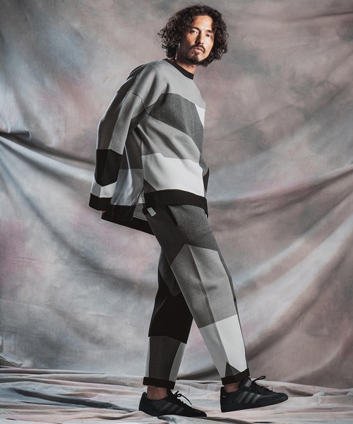 ANGENEHM（アンゲネーム）の「mn3293-Panel Jacquard Airy Knit Long-Sleeve Crew ニット(AG07-026acg)（ニット/セーター・メンズ・ネイビー/ダークカーキ/ブラック/ミックスグレー・S/M/L）」の10枚目の写真
