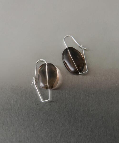 SMELLY(スメリー)の「SMELLY so’ smoky quartz pierces(ピアス(両耳用)・レディース・シルバー系その他・-)」の4枚目の写真