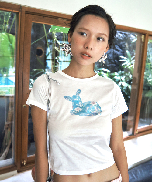 CENTAUR.KR(セントール)の「BAMBI HALF SLEEVE CROP T-SHIRT_WHITE(Tシャツ/カットソー・レディース・その他・FREE)」の4枚目の写真