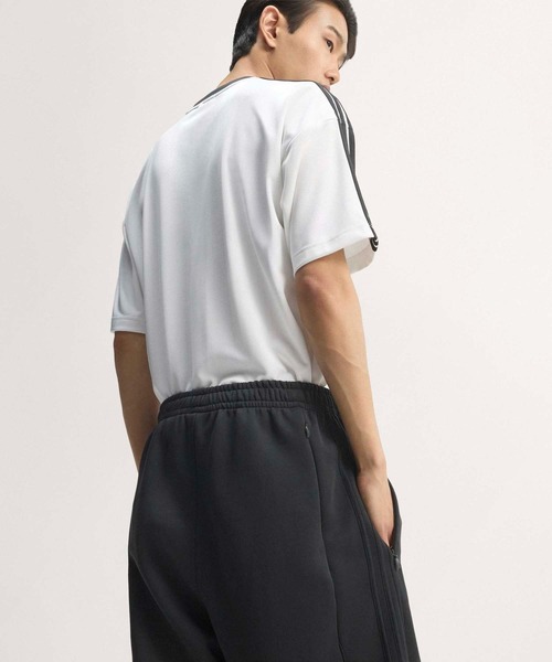 adidas（アディダス）の「スペーサー チームガイスト 26 カットライン オープン ヘムパンツ / アディダスオリジナルス adidas Originals（スウェットパンツ・メンズ・ブラック・XX-LARGE/3XL/LARGE/MEDIUM/SMALL/X-LARGE/X-SMALL）」の4枚目の写真