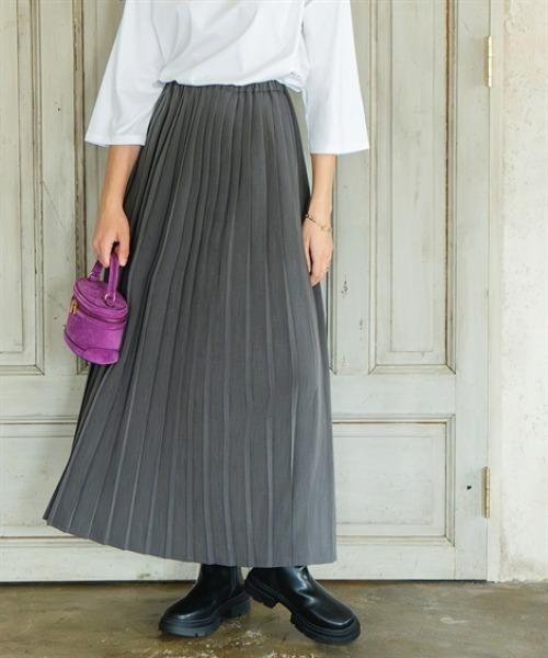 Maison INNESS(メゾンアイネス)の「ボリュームワイドプリーツスカート(防しわ・UVカット)<大きいサイズ有>(スカート・レディース・ブルー/グレー・5L/4L/3L/LL/L/M/S)」の1枚目の写真