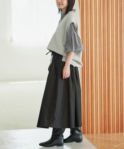 SLOBE IENA(スローブイエナ)の「《WEB限定カラーあり/追加》ピンタックバルーンスリーブブラウス(シャツ/ブラウス・レディース・ベージュ/ホワイト/ブルー/ブラック系その他・FREE)」の12枚目の写真
