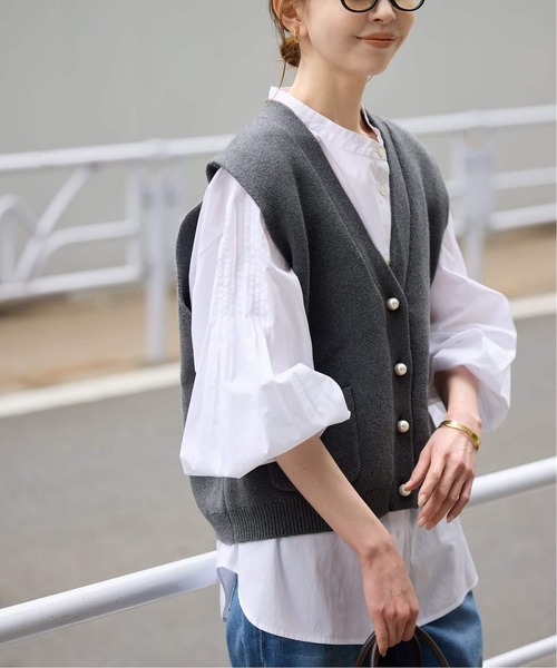 SLOBE IENA(スローブイエナ)の「《WEB限定カラーあり/追加》ピンタックバルーンスリーブブラウス(シャツ/ブラウス・レディース・ベージュ/ホワイト/ブルー/ブラック系その他・FREE)」の20枚目の写真