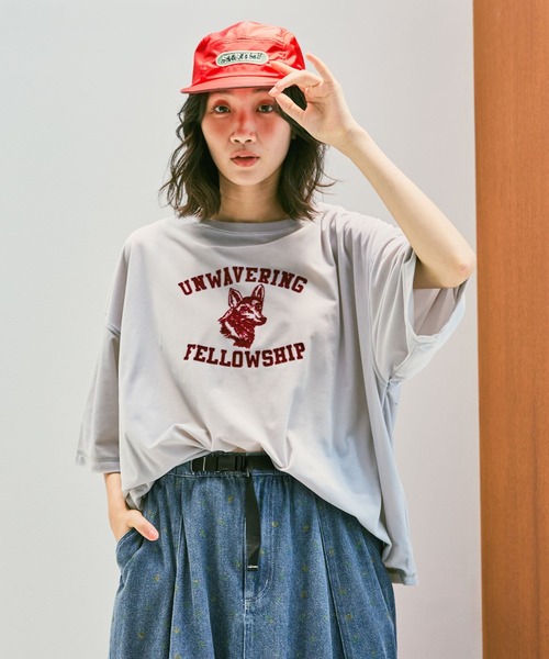 niko and...(ニコアンド)の「アニマルベロアフロッキーTシャツ(Tシャツ/カットソー・レディース・ネイビー/ライトグレー/ダークブラウン・FREE)」の2枚目の写真