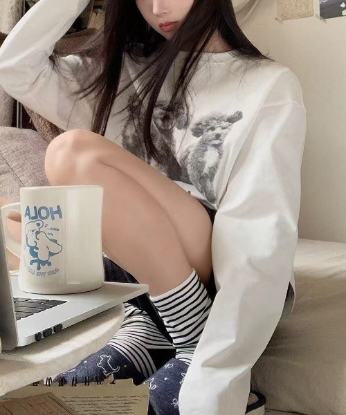 Vipoa(ヴィポア)の「DOGグラフィックロンTEE(Tシャツ/カットソー・レディース・ホワイト・FREE)」の19枚目の写真