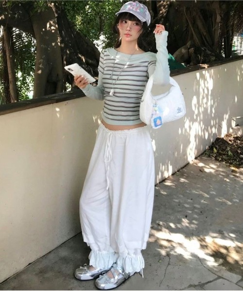 AsheKsha(アシクシャ)の「配色ボーダー切り替えタイト長袖トップス(Tシャツ/カットソー・レディース・グリーン・M)」の7枚目の写真