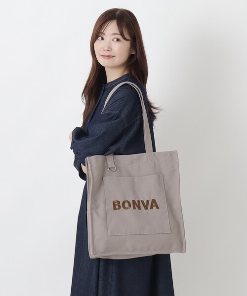 one'sterrace(ワンズテラス)の「【A4可】SE ポケットスクエアロゴトート BONVA(トートバッグ・レディース・ブラック系8/グレー系4/ベージュ系8・99)」の20枚目の写真