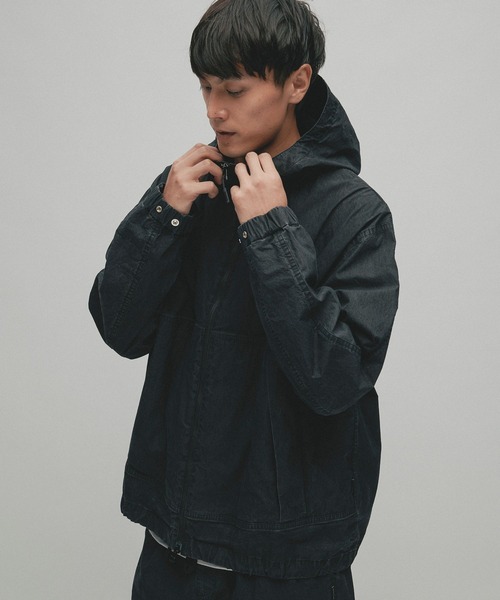 karrimor(カリマー)の「NY denim shell jkt(デニムジャケット・メンズ・ブラック/インディゴブルー・L/XL)」の2枚目の写真